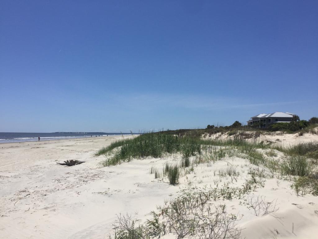 Still pretty: The beaches of the US are still pretty, even if COVID19 empties them out